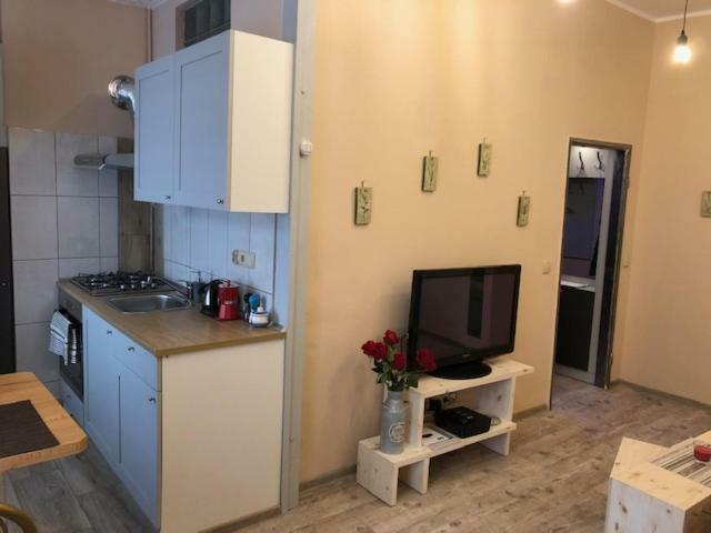 Studio Flat Grunwaldzka Up To 2Persons+1 Wrocław Exterior foto